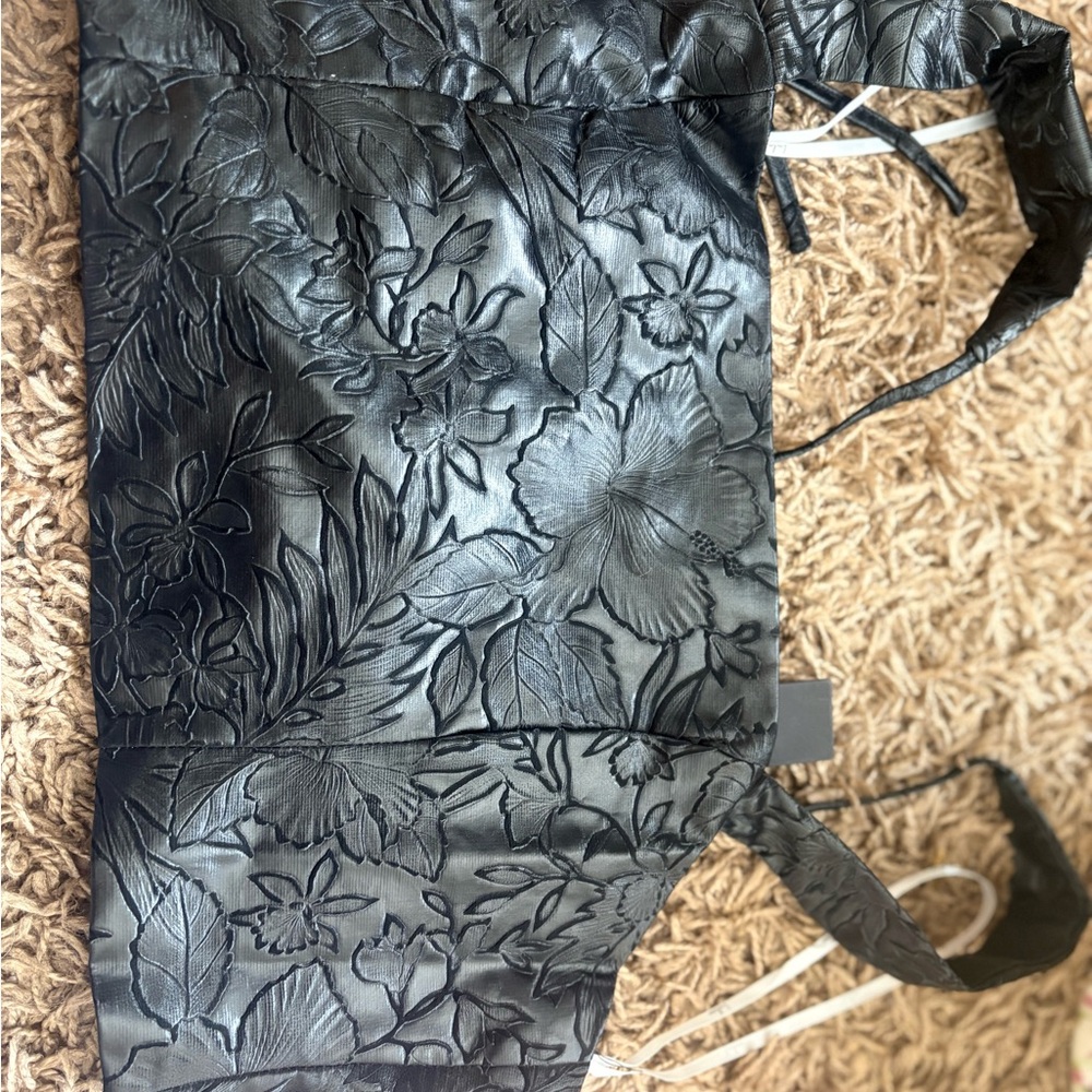Lulu's Black Floral-Embossed Tote